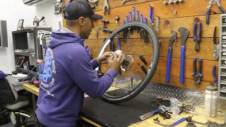 How to remove and install a Shimano Ultegra 11 Speed​ Cassette.