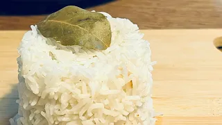 Der beste Reis in 12 Minuten aus dem Schnellkochtopf mit Nelke, Lorbeerblatt und Sesamöl
