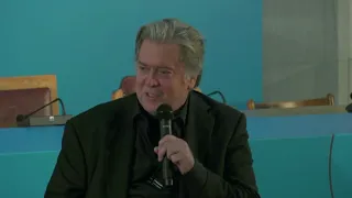 Stephen Bannon vs. Bernard-Henri Lévy