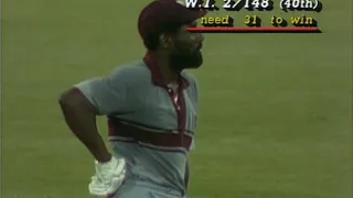 Viv Richards Tears apart Australia 1985