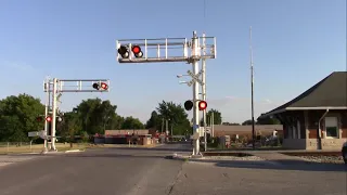 Main Street Railroad Crossing #1 - NS L86 w/ NS 9960 in Tipton, Indiana
