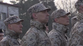 Slovak soldiers arrive in Latvia (Package)