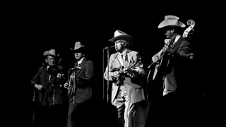 Wayfaring Stranger - Bill Monroe & the Blue Grass Boys LIVE at Lake Norman Music Hall - 1978