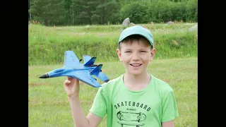 Радиоуправляемый самолет с AliExpress.  Модель самолета. Игрушка-самолет для детей.