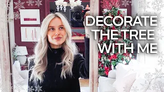 DECORATING the Christmas Tree for Vlogmas 2021 and Christmas Day Outfit Ideas | Inthefrow