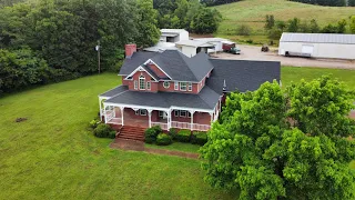 4 Bedroom home for sale in Tennessee on 17.4 acres! Property Tour.