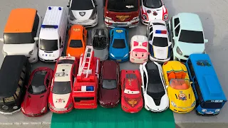 TOY CARS SLIDE PLAY VIDEO FOR KIDS | GREEN TAPE