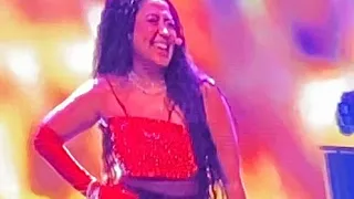 IIFA awards 2022 Finals Abu Dhabi | Neha Kakkar amazing performance | crowd started dancing