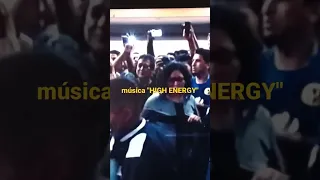 Trans-X tocando música "HIGH ENERGY " en el metro Chabacano