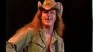 Ted Nugent - Live in Camden (2003)