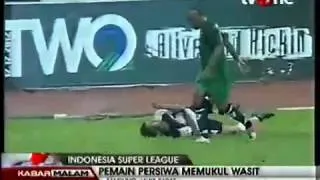 Insiden Pemukulan Wasit Warnai Kemenangan PBR Kontra Persiwa