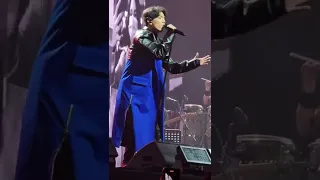 SOS - Dimash Qudaibergen Dubai Concert 2022 (fancam)