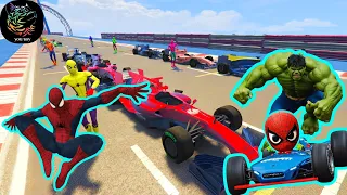 SPIDER-MAN RACES ON THE LARGE RAMP WITH HIS COLORFUL F1 CARS