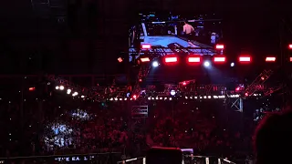 Khabib Nurmagomedov vs Dustin Poirier UFC Abu Dhabi 242 2019 walk out