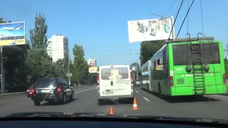 Авария на проспекте Юбилейном в Харькове 20.07.2017