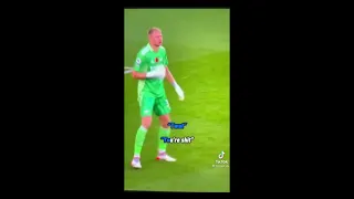 Aaron Ramsdale Signing The Chant With Leicester Fans