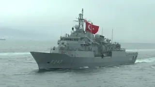 "Голубая Родина": Турция проводит крупнейшие морские маневры