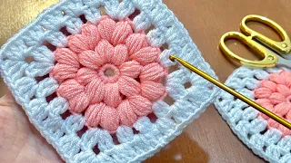 How to crochet a Starburst Granny Square for beginners / Step by Step crochet tutorial