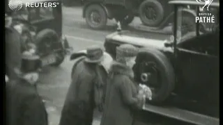 ROYAL: Queen Mary visits London's East End (1930)