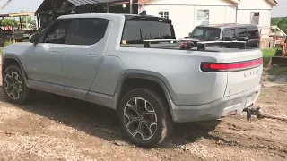 Rivian R1T getting the job done!