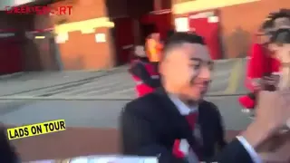 Jesse Lingard - Dabbing for fans