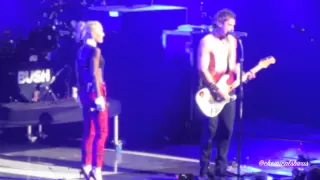 BUSH - GLYCERINE feat. GWEN STEFANI! - KROQ ALMOST ACOUSTIC XMAS 2012