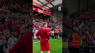 BOBBY FIRMINO LAST GAME AT HOME 😭  CROWD CHANTS THE BOBBY FIRMINO SONG "THERE SOMETHING THAT KOP"