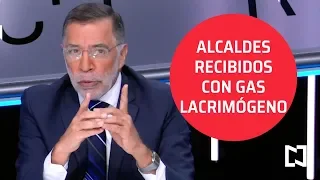 Alcaldes buscaban a AMLO y fueron recibidos con gases lacrimógenos - Tercer Grado