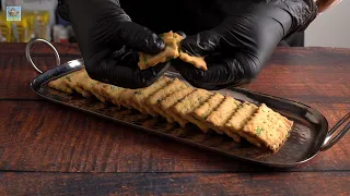Making a Delicious Cracker with Green Onion