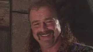 Jake "The Snake" Roberts deceives the Ultimate Warrior