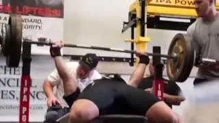 422.5lb Bench Press World Record @ 21 years old
