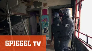 Linke Hausbesetzer-Szene (1/2): Die Räumung von "Liebig 34" | SPIEGEL TV