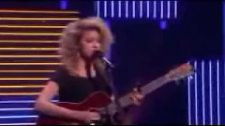 Tori Kelly Performs 'Dear No One' on Ellen show