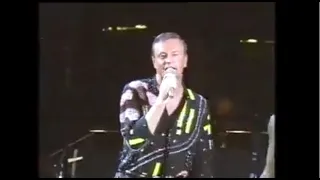 Peter Allen "Arthur's Theme" ("Best That You Can Do") Sanctuary Cove Concert 1988