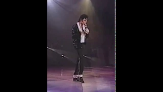 Vertical Video test: Michael Jackson - Billie Jean live in Gothenburg 1997