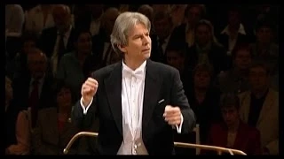 HARTMUT HAENCHEN conducts Mozart Symphony 41 in G major - 2005