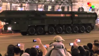 Russia: Special night-time rehearsal of V-Day parade draws t