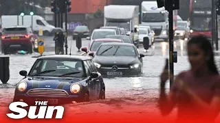 London flash floods– Cars & DLR station underwater as flood chaos hit capital in severe UK weather