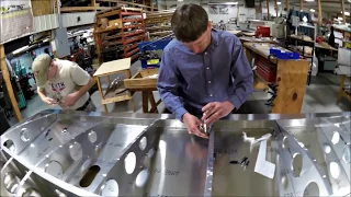 Building the Zenith CH 750 Cruzer kit airplane: Top Wing Skins (part three)