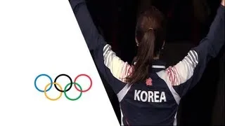 Jiyeon wins Gold in Women's Individual Sabre - London 2012 Olympics