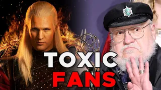 Shut Up & Consume! George R R Martin's Toxic Fan Advice for House of the Dragon