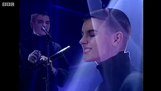 Sinéad O'Connor  -  Nothing Compares 2 U  - TOTP  - 1990