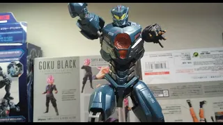 Pacific rim gypsi Avenger vs kaiju stop motion