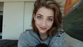 Beautiful Emily Rudd