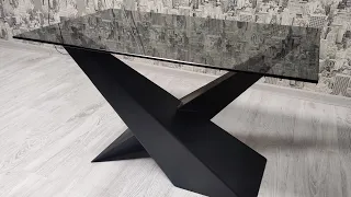 стеклянный стол с подстольем из металла своими руками.