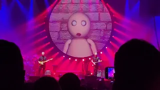 Brit Floyd Pensacola 6/1/23 The Happiest Days Of Our Lives/Another Brick In The Wall Part 2