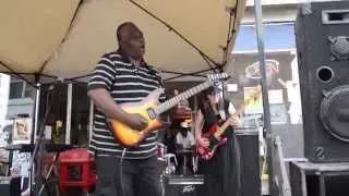 Juke Joint Festival 2014 - Sunday Jam at the Bluesberry Cafe - Big T and the Family Band