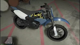 GTA5 online - How to spawn the rare color blue Sanchez bike - Free rare color vehicles