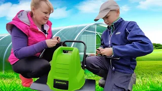 ДРУЖНО ТРУДИМСЯ В ОГОРОДЕ 🍀 Испытываем культиватор GREENWORKS