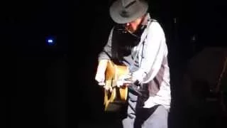 Neil Young & Micah and Lukas Nelson - Old Man